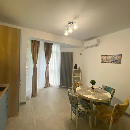 Apartament Ines Beach *